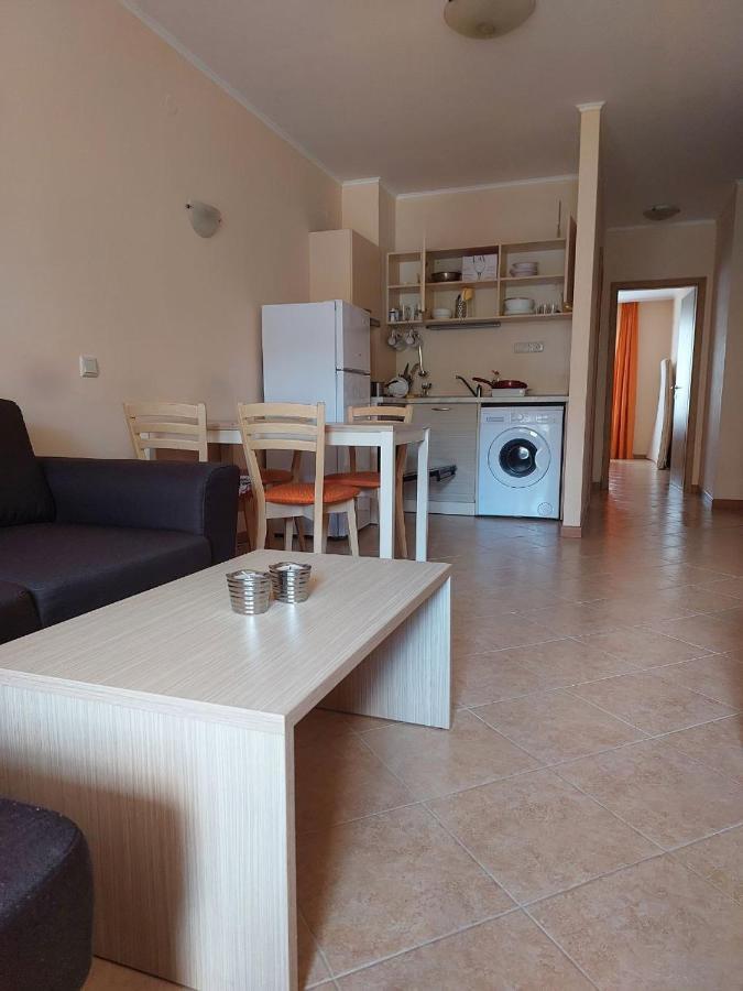 Royal Sun, 6 People, 600 M From The Sea Apartment Sunny Beach Exterior photo
